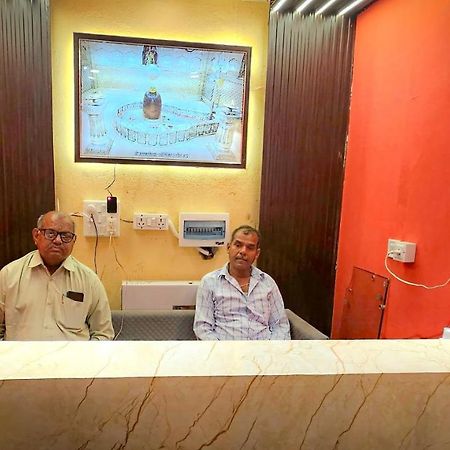 Hotel Ramghat View Ujjain Dış mekan fotoğraf